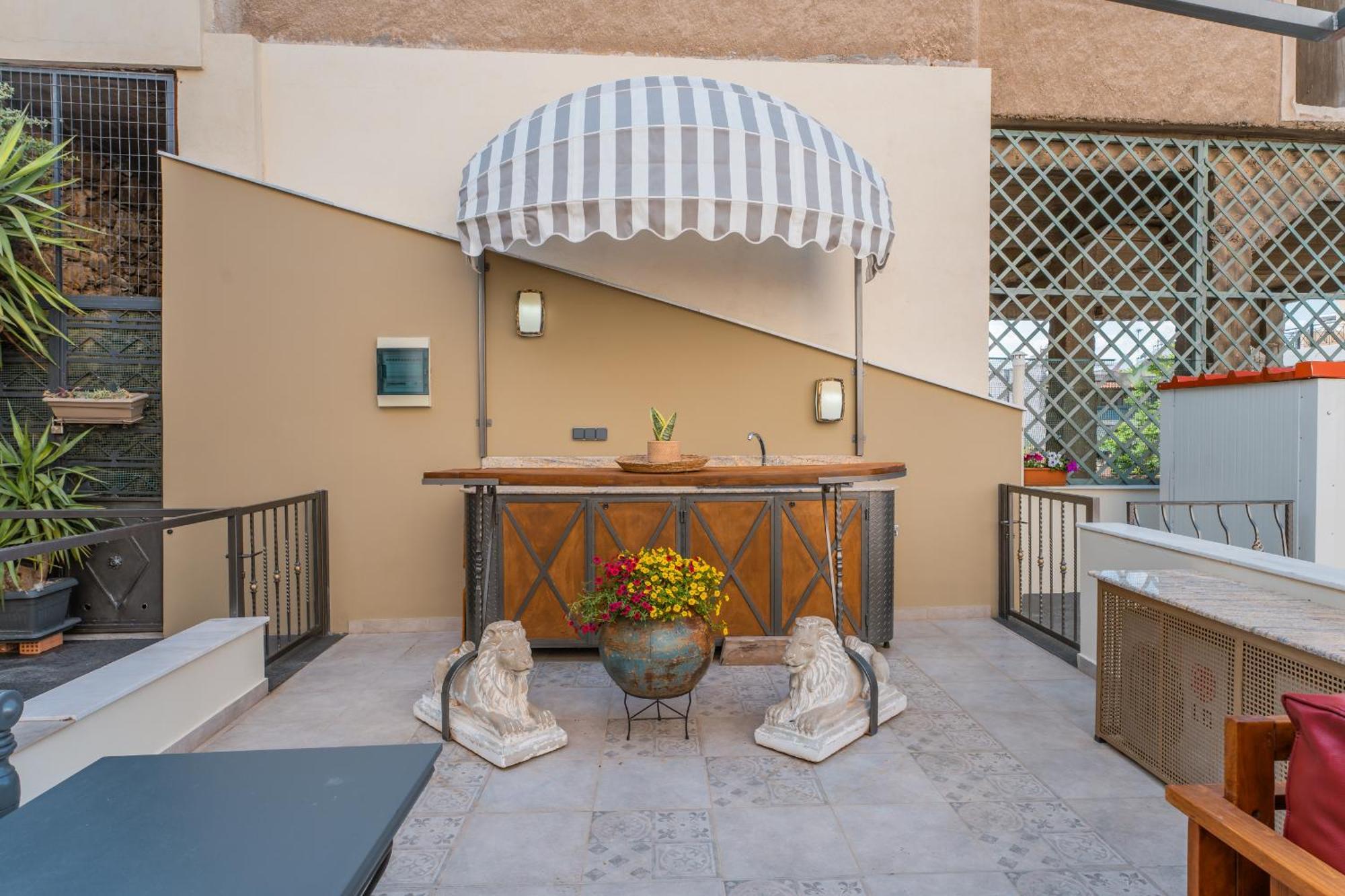 The Stone Manor , Noho Boutique Thissio Αθήνα Εξωτερικό φωτογραφία