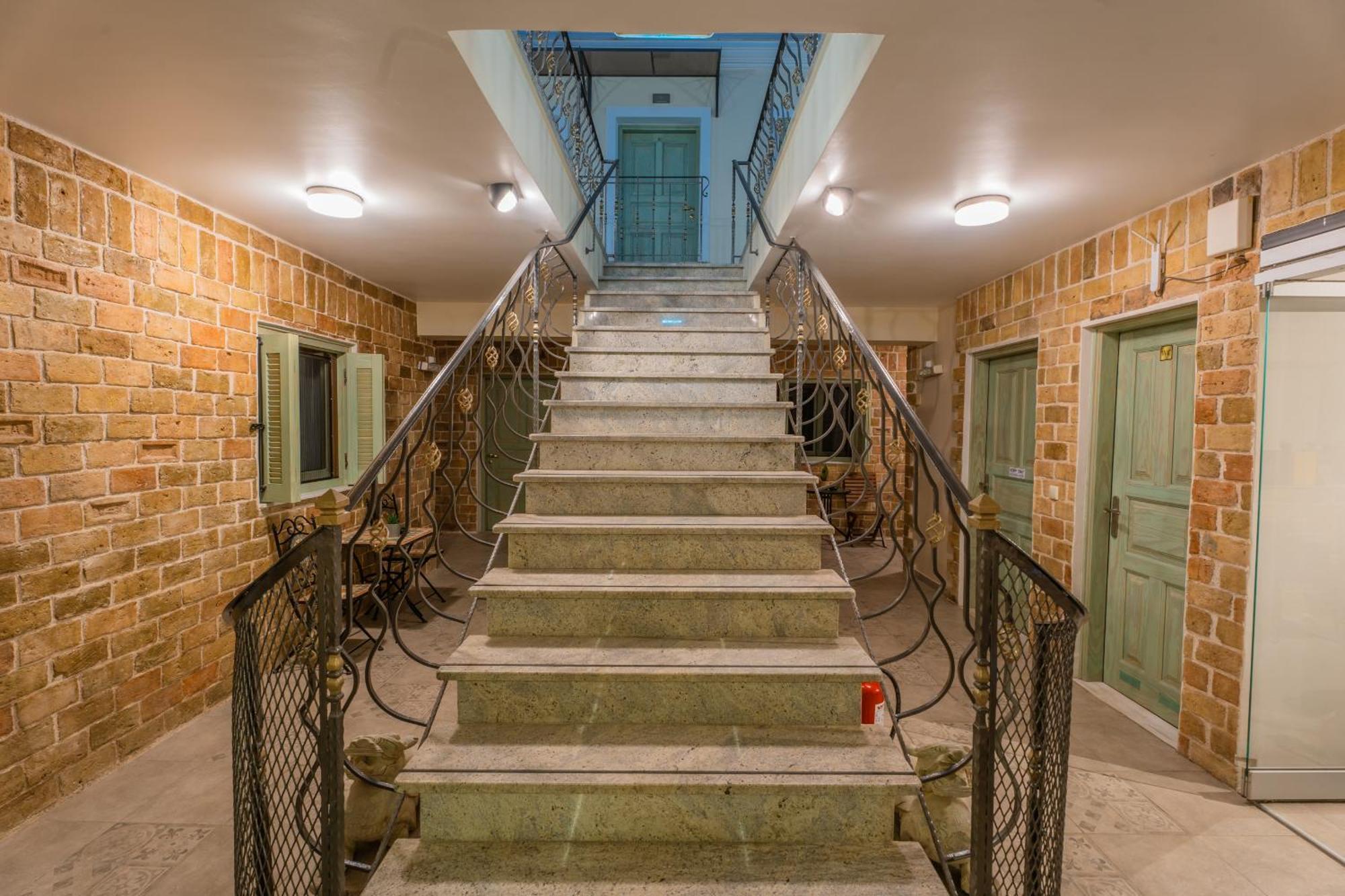 The Stone Manor , Noho Boutique Thissio Αθήνα Εξωτερικό φωτογραφία
